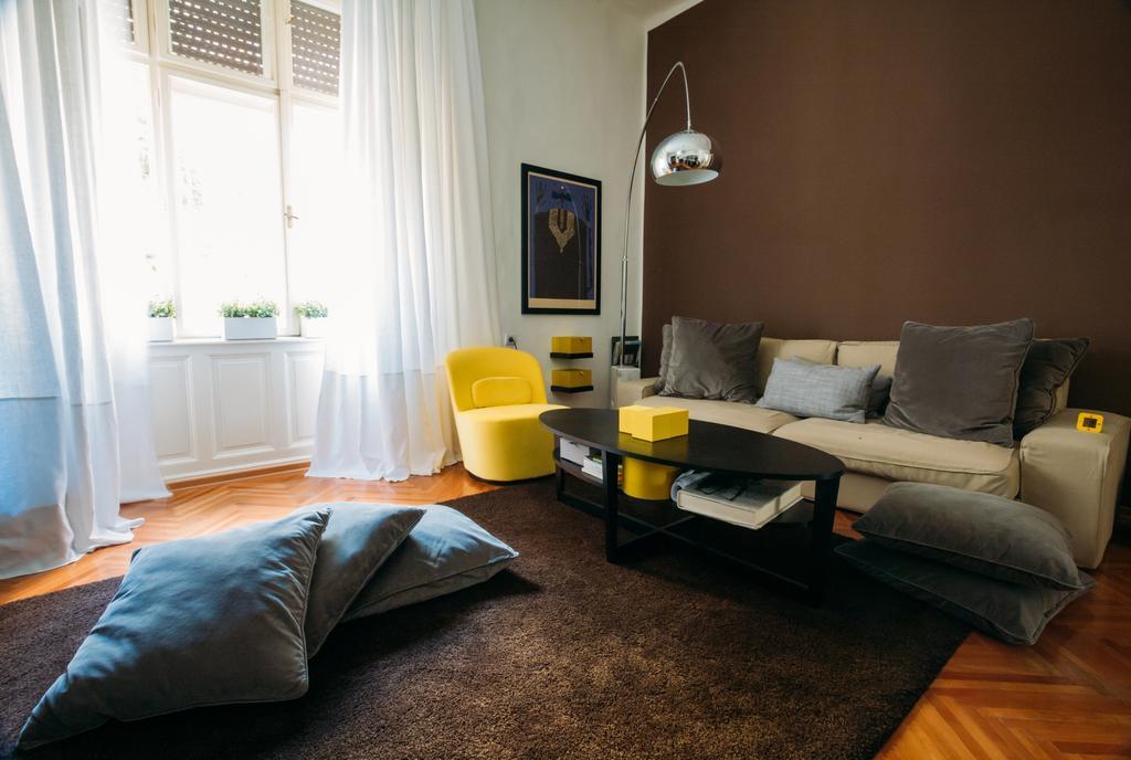 Valsabbion City Suite Pula Oda fotoğraf