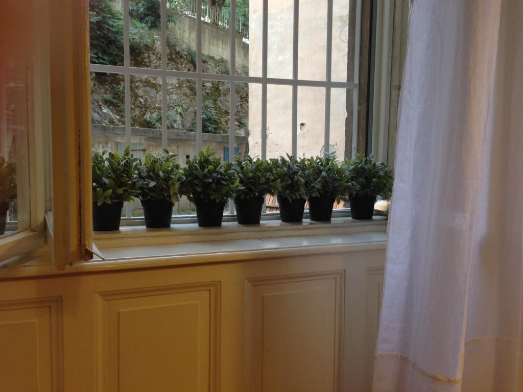 Valsabbion City Suite Pula Oda fotoğraf