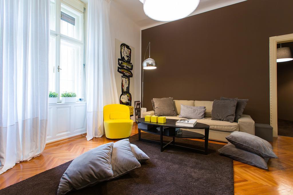 Valsabbion City Suite Pula Dış mekan fotoğraf